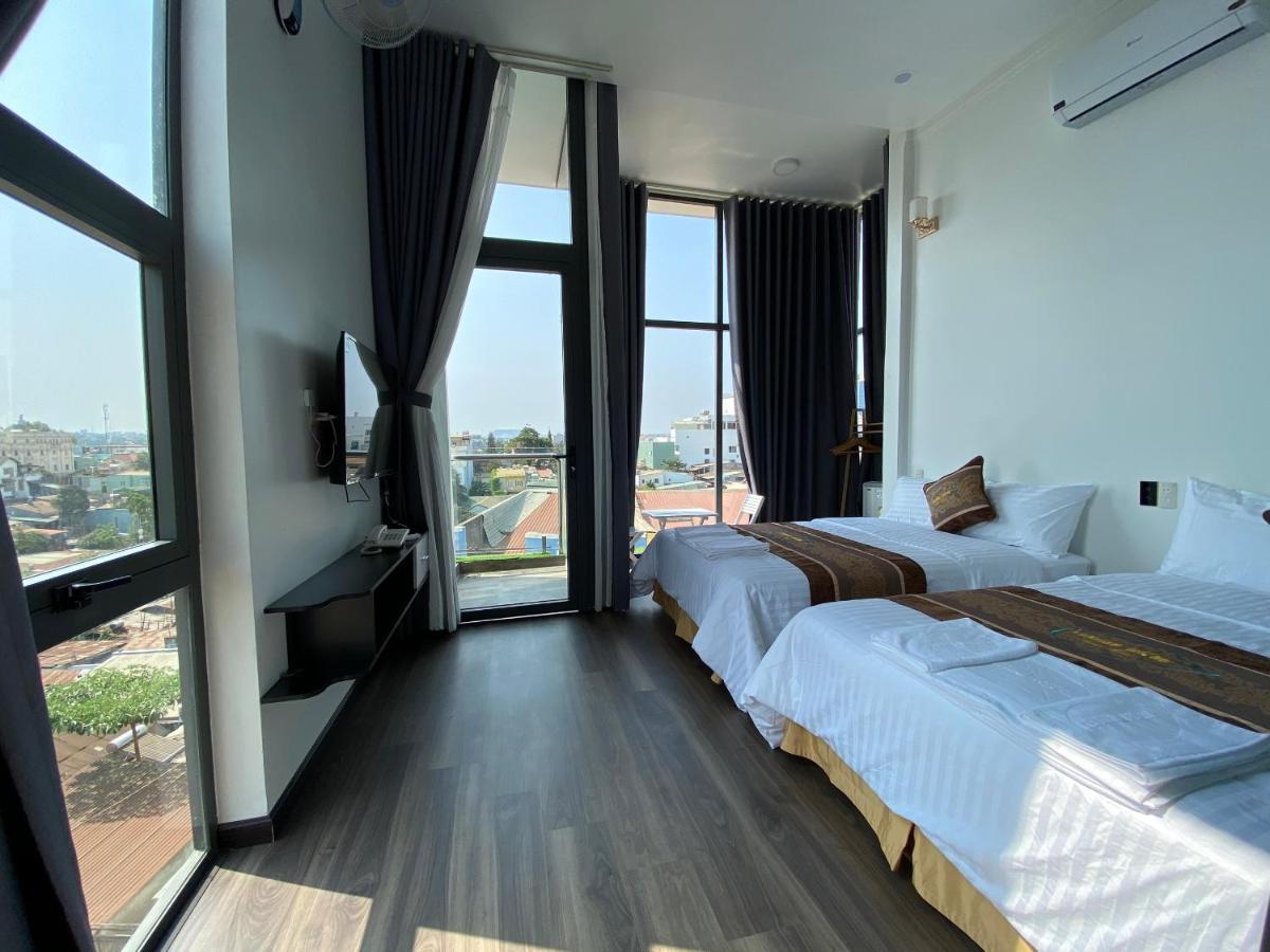 Central Home Pleiku Bagian luar foto